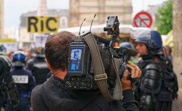Giornalismo Interculturale - Foto di Dylan Agbagni da Pixabay - journalist-6847555_1280